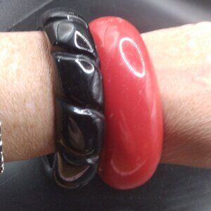 Vintage Black and Red Acrylic Bangles